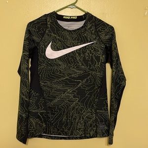 Nike pro Tee